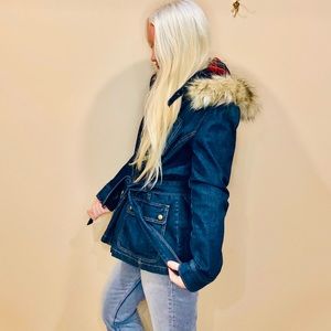 Vintage Ralph Lauren Denim Jacket With Faux Fur Trim Hood Size Large